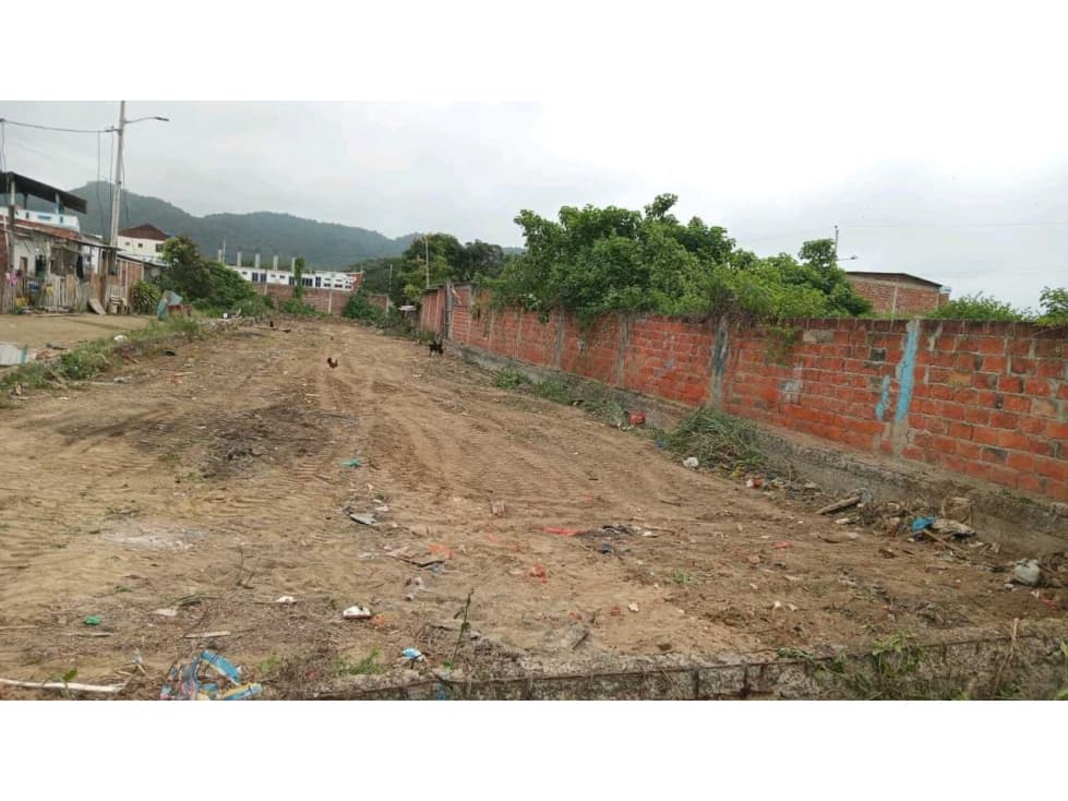 Terreno de 618m2 en Pto López-Manabí - 1