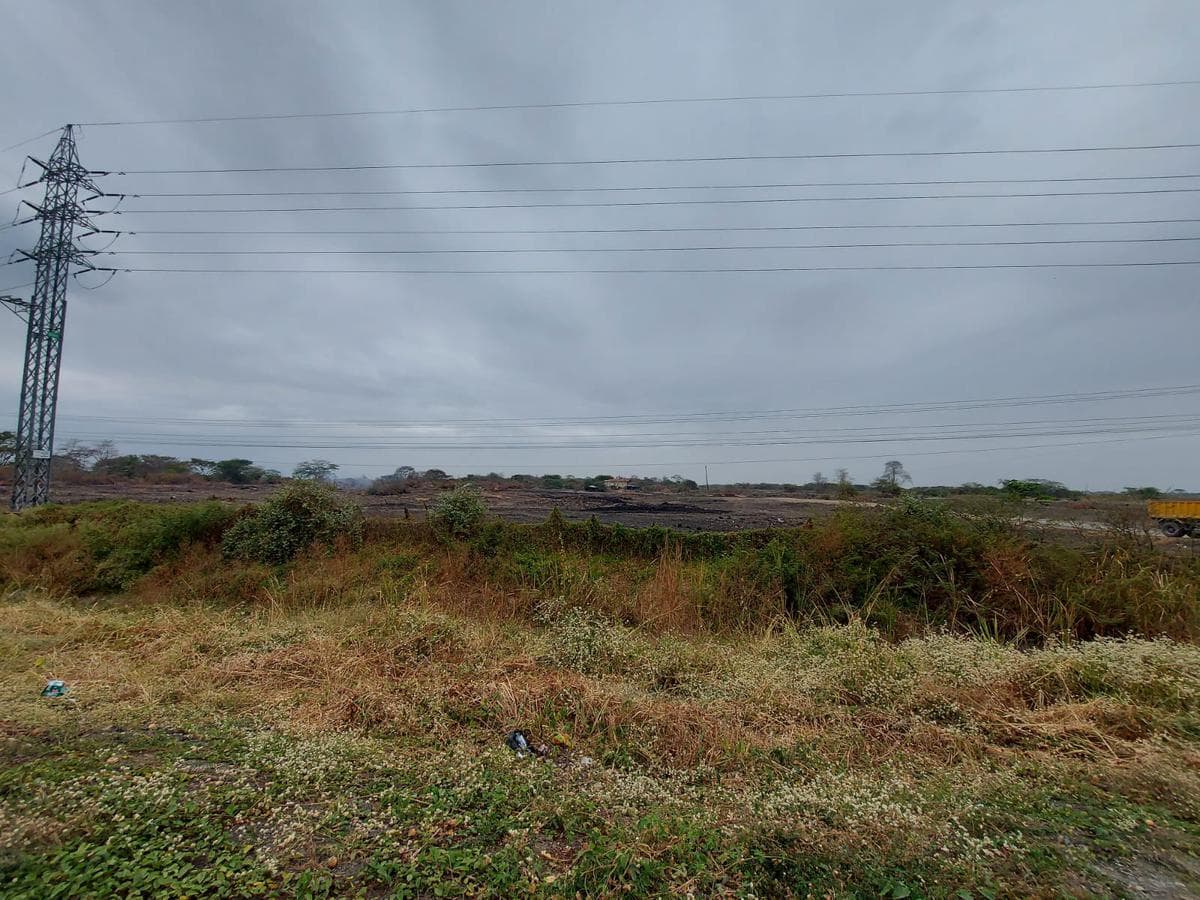 SE VENDE TERRENO INDUSTRIAL CON CRÉDITO DIRECTO AL PIE DE LA VÍA DURÁN TAMBO - 1