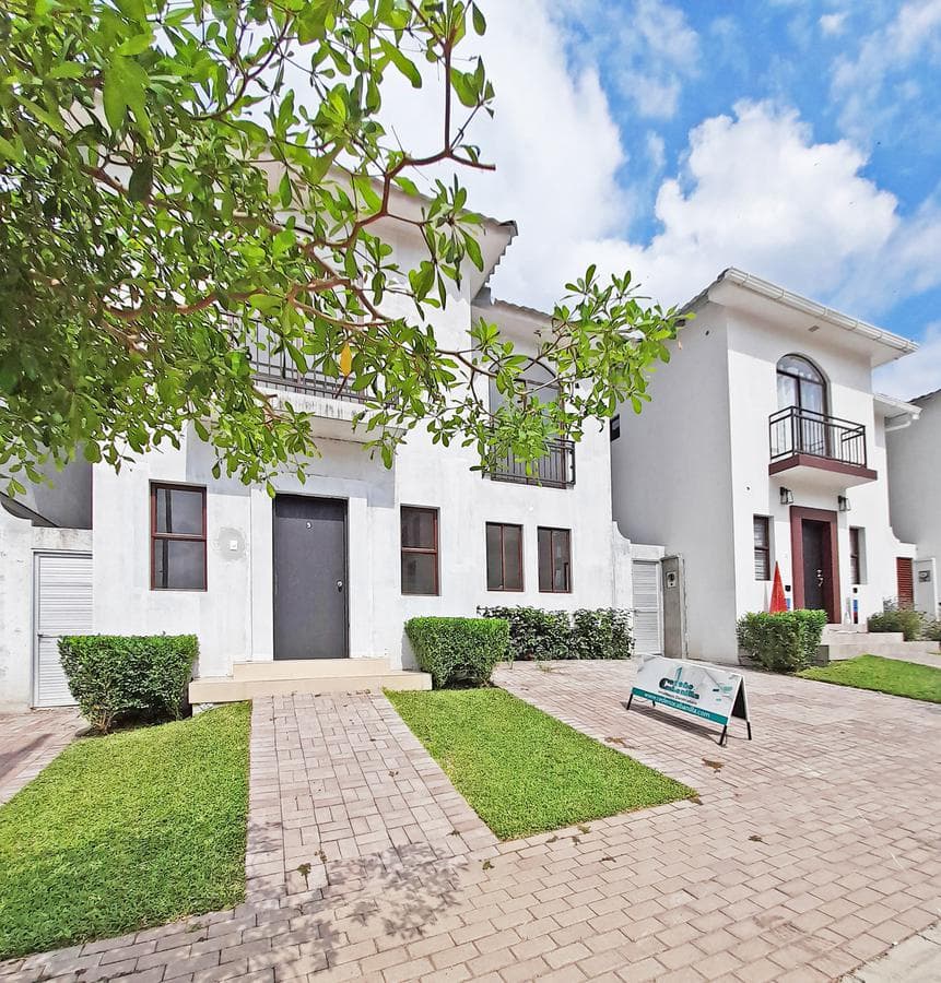 VENTA DE VILLA ENTREGA INMEDIATA VIA A LA COSTA POR ESTRENAR - 1