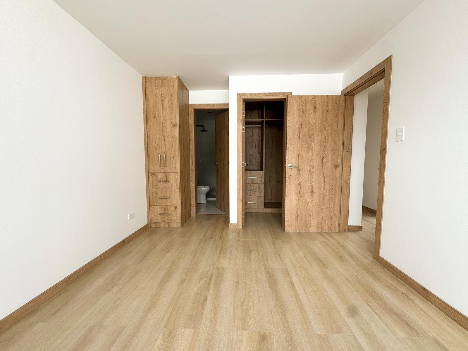 VENTA LINDO DEPARTAMENTO SECTOR GRANDA CENTENO - 1