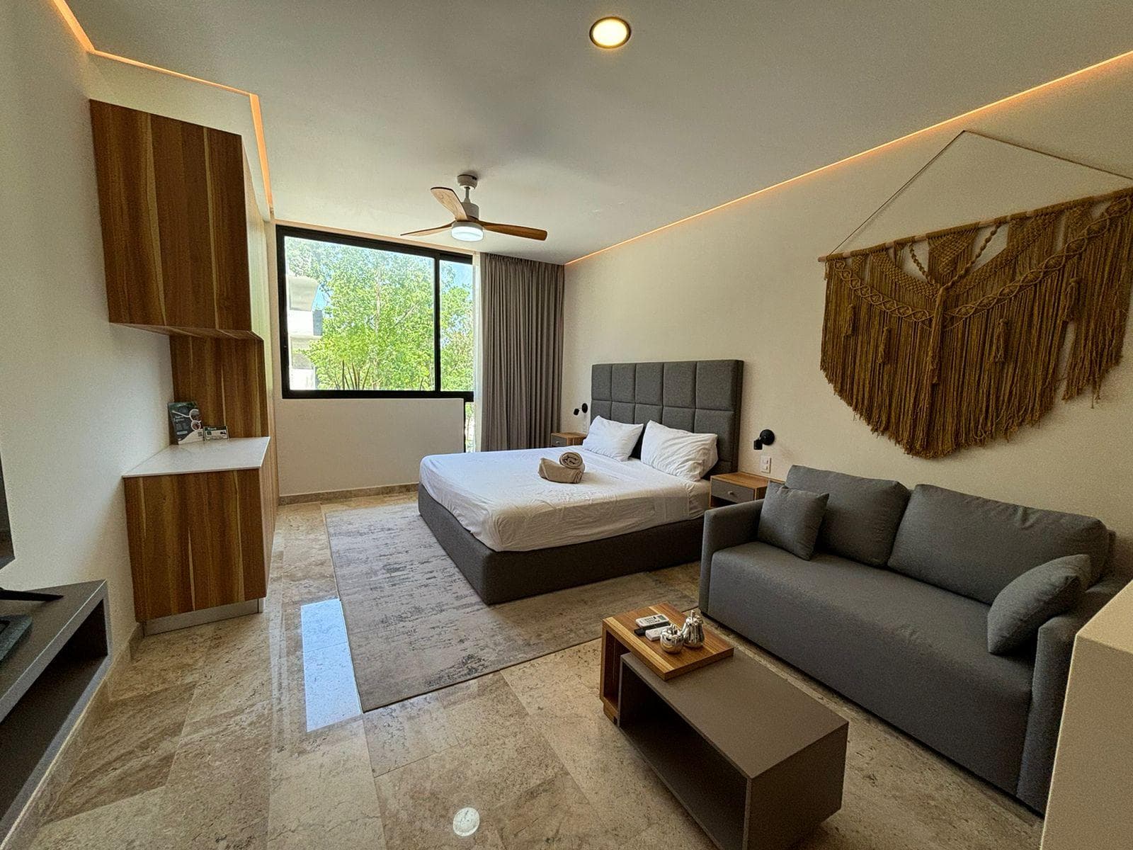 Departamento en venta en Aldea Zama de oportunidad - 1