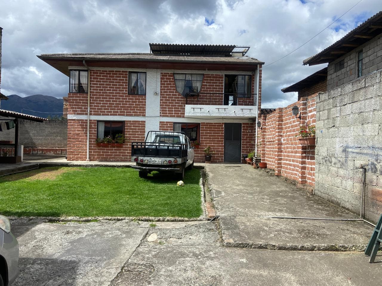 TERRENO EN VENTA, USO COMERCIAL. SECTOR ABELARDO J ANDRADE - 1