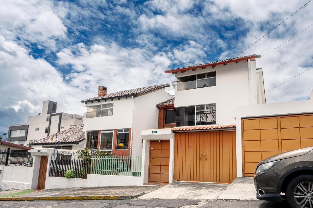 BATAN, JOSE ABASCAL, CASA EN PERFECTO ESTADO, 4 DORMITORIOS, UBICACIÓN, SEGURIDAD - 1