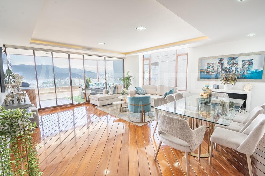 MIRAVALLE, LUJOSO DEPARTAMENTO, TERRAZA, VISTA ESPECTACULAR $398.000 - 1