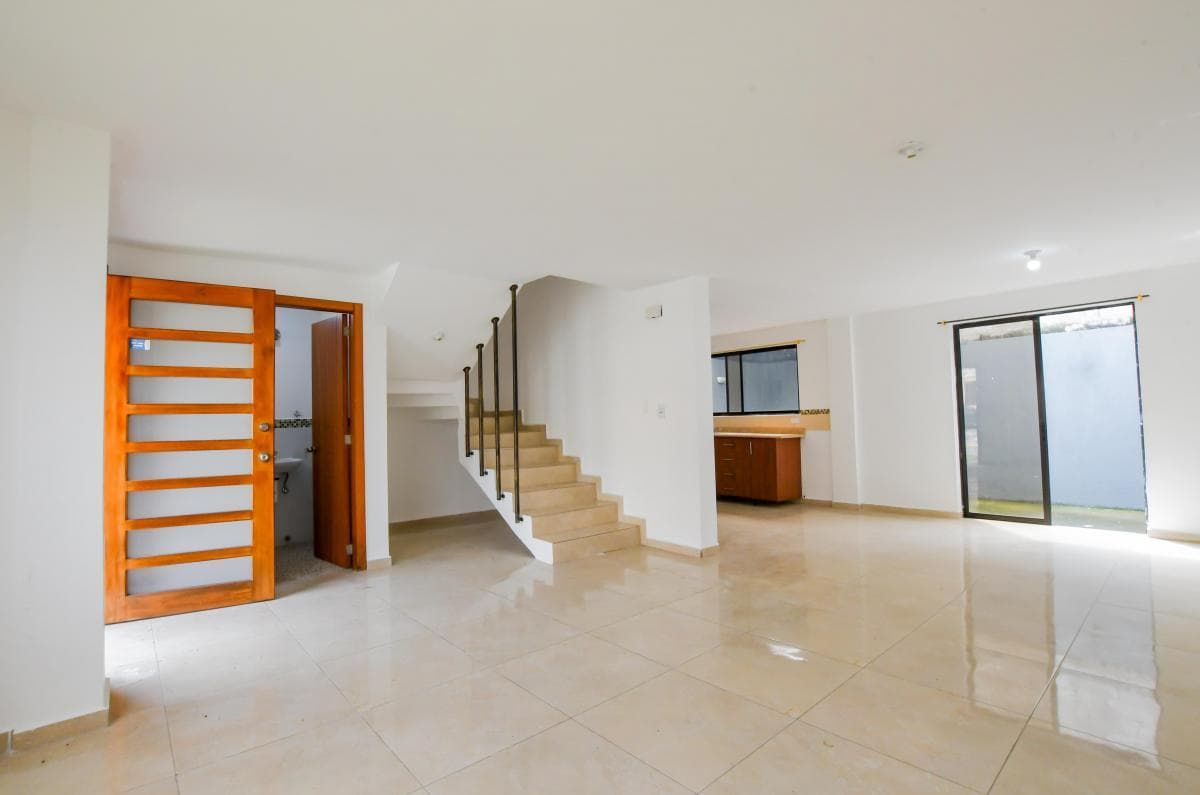 Casa en venta Selva Alegre sector Sangolqui Conjunto privado - 1