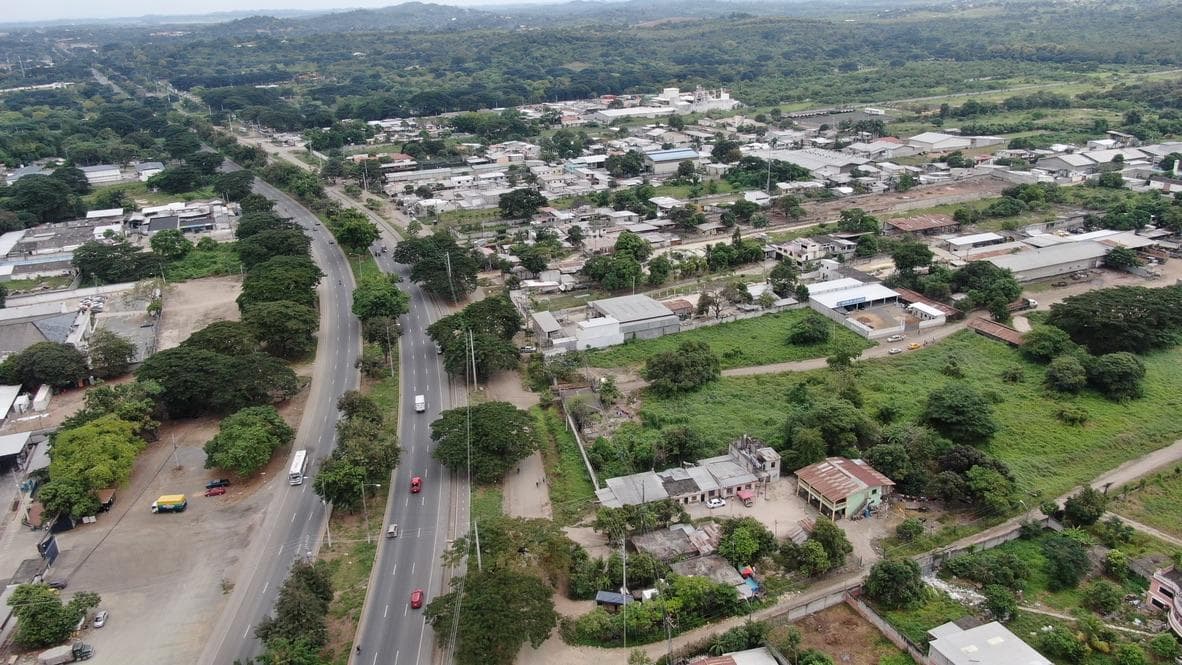 VENTA DE PROPIEDAD VIA A LA COSTA KM 20 - 1