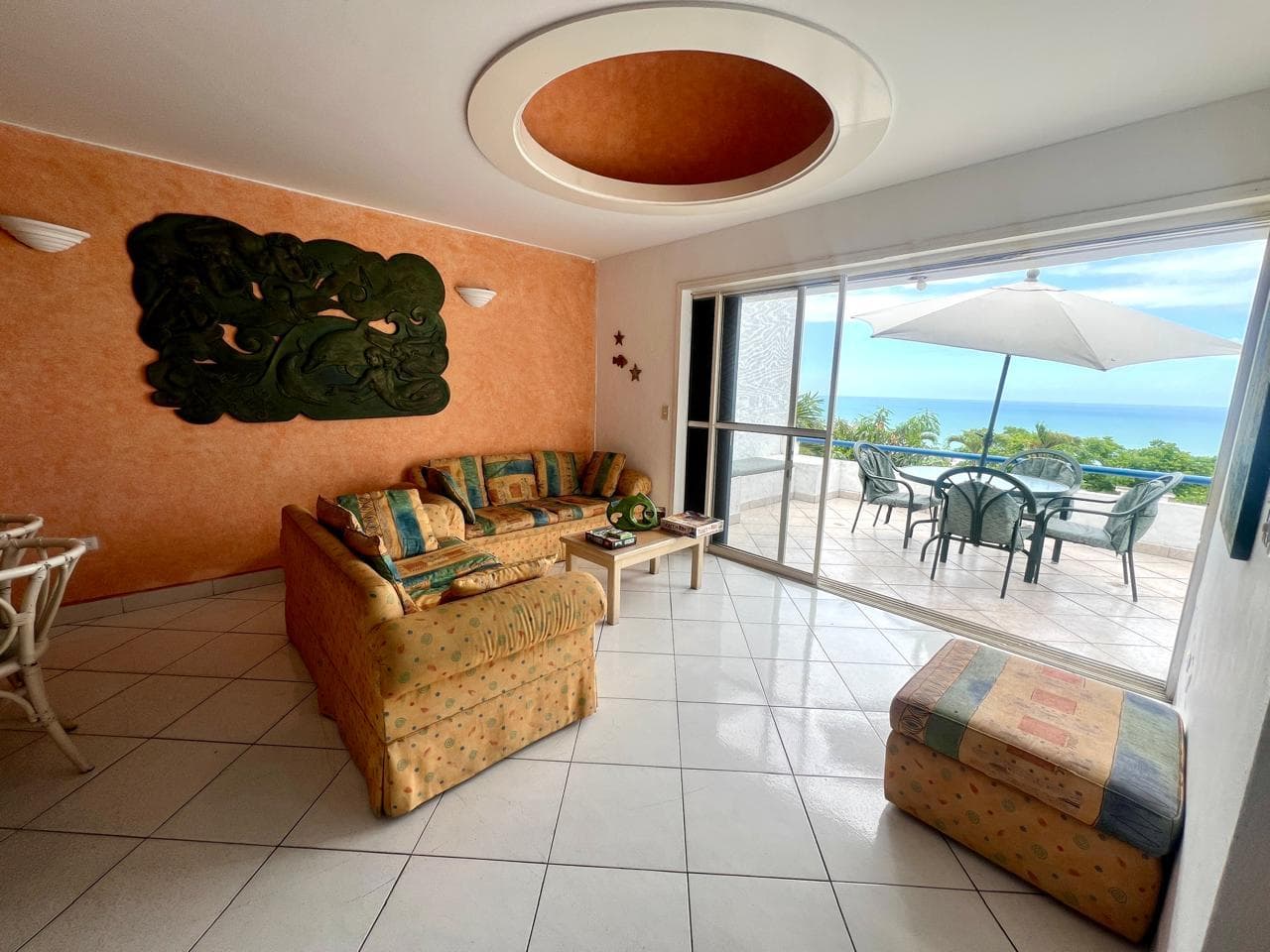 MV - SAME CASA BLANCA EN VENTA DEPARTAMENTO 2 DORMITORIOS CON TERRAZA PROPIA - 1