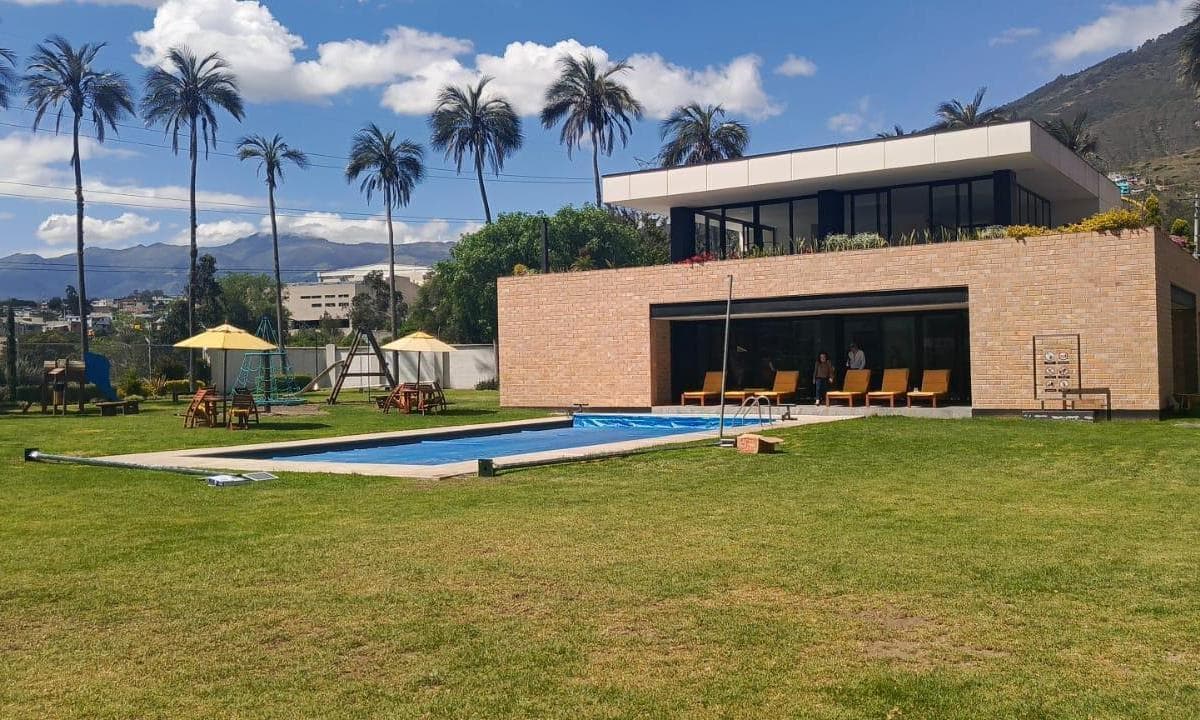 LA CASA DE TUS SUEÑOS, CON CLUB PRIVADO - 1