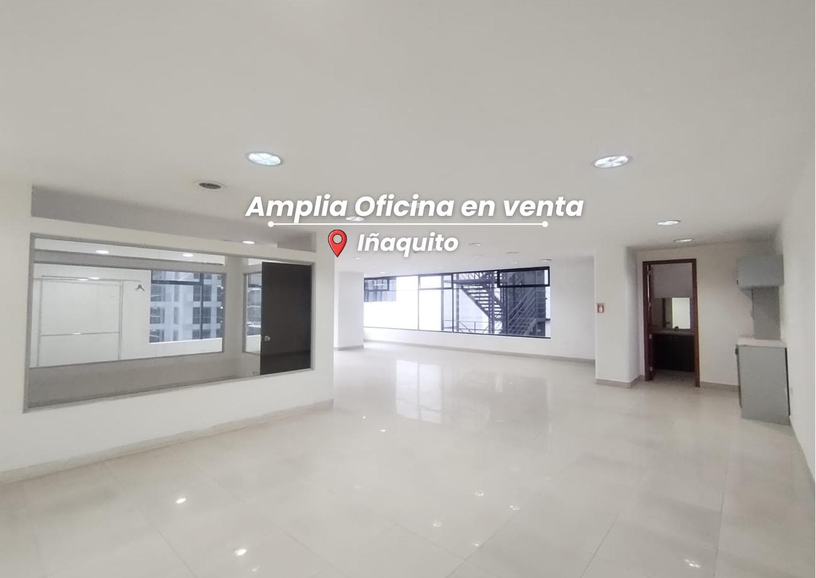 Amplia oficina en Iñaquito 149 m² | Iluminada, con parqueaderos y bodega - 1