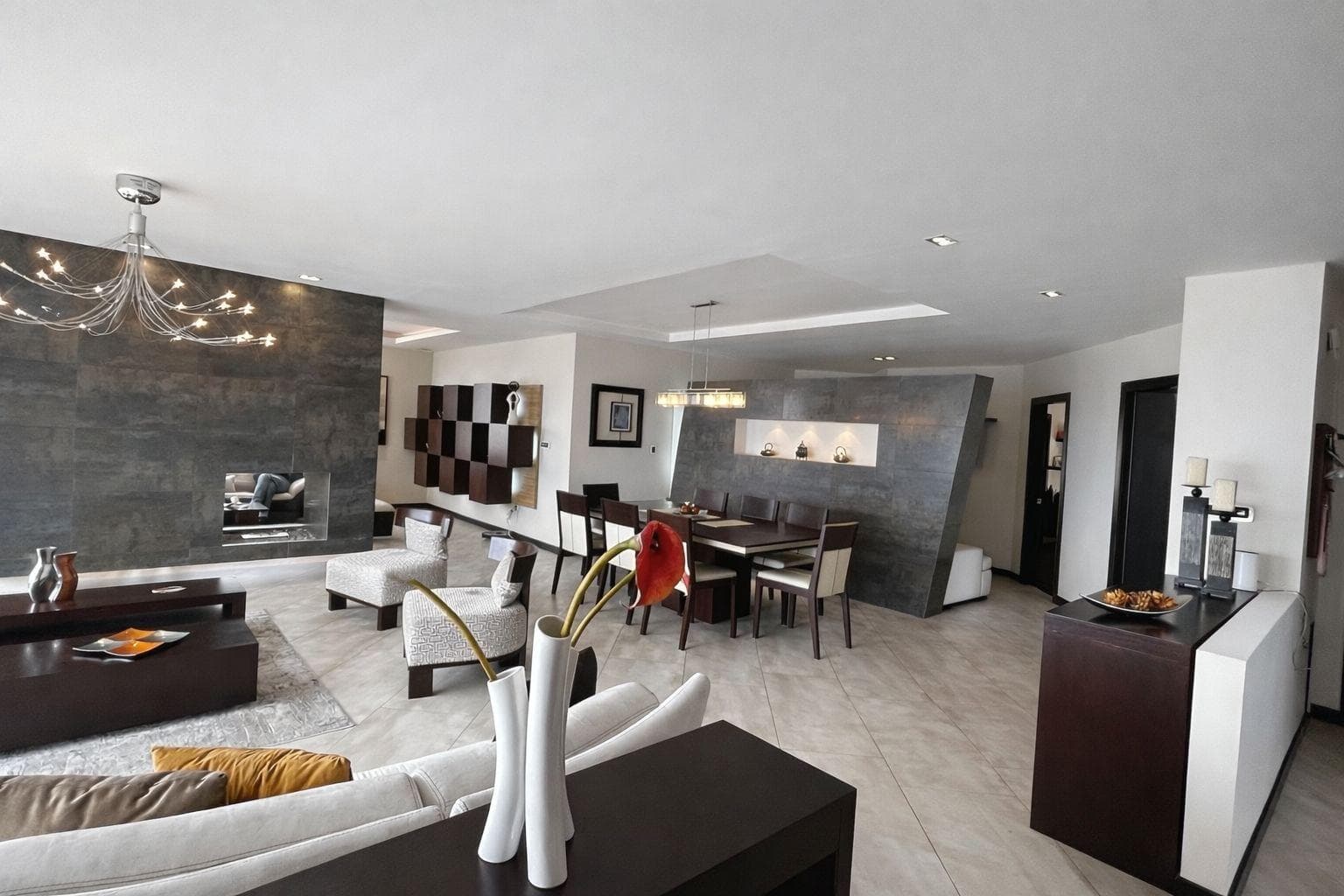 Venta Departamento Duplex 4 Dormitorios Cumbaya - 1