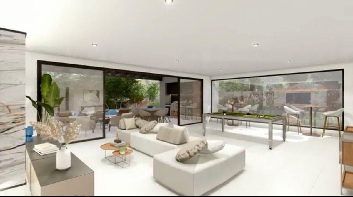 Departamento de 3 habitaciones con 113 m² en venta en Tumbaco - 1