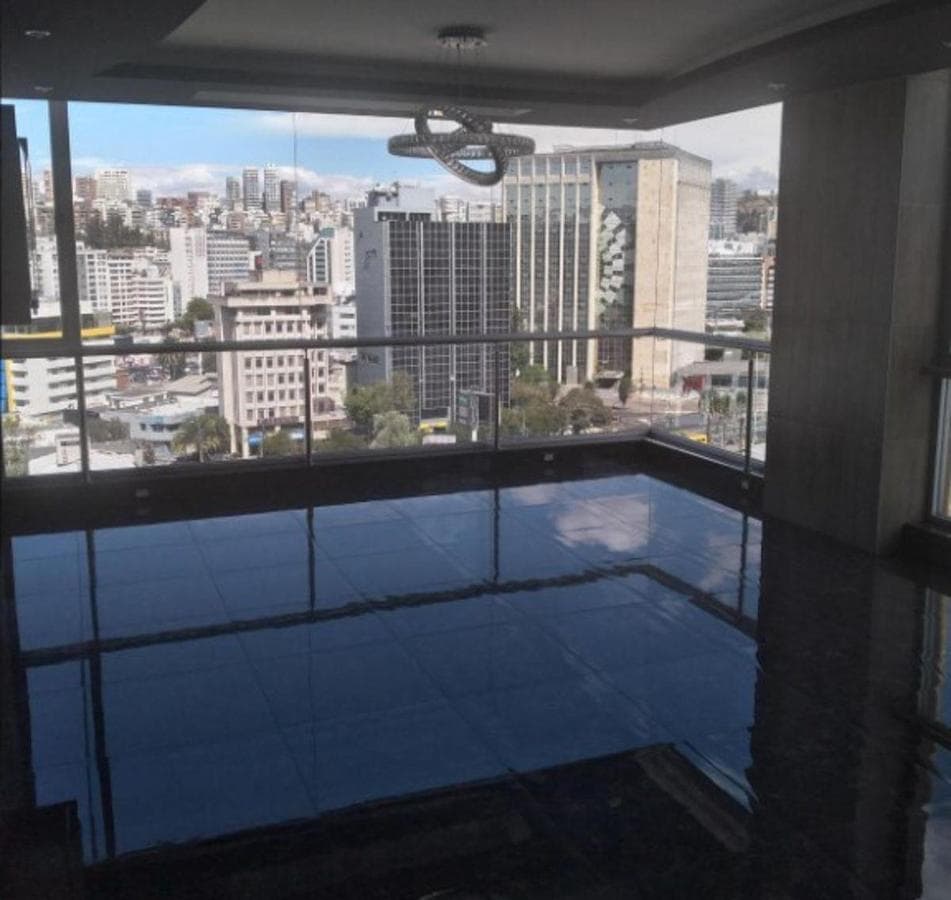 Venta Suite de Lujo Sector Mariana de Jesus - 1