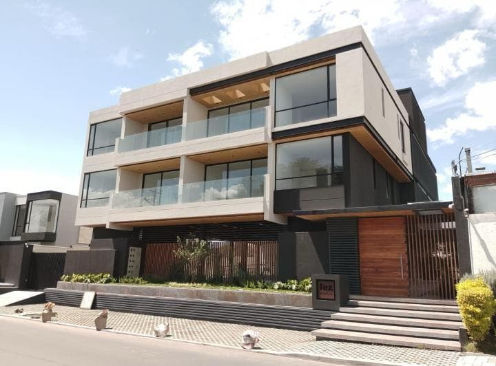 DEPARTAMENTO EN VENTA 2 DORMITORIOS EN EXCLUSIVO EDIFICIO X ESTRENAR TUMBACO * MM - 1