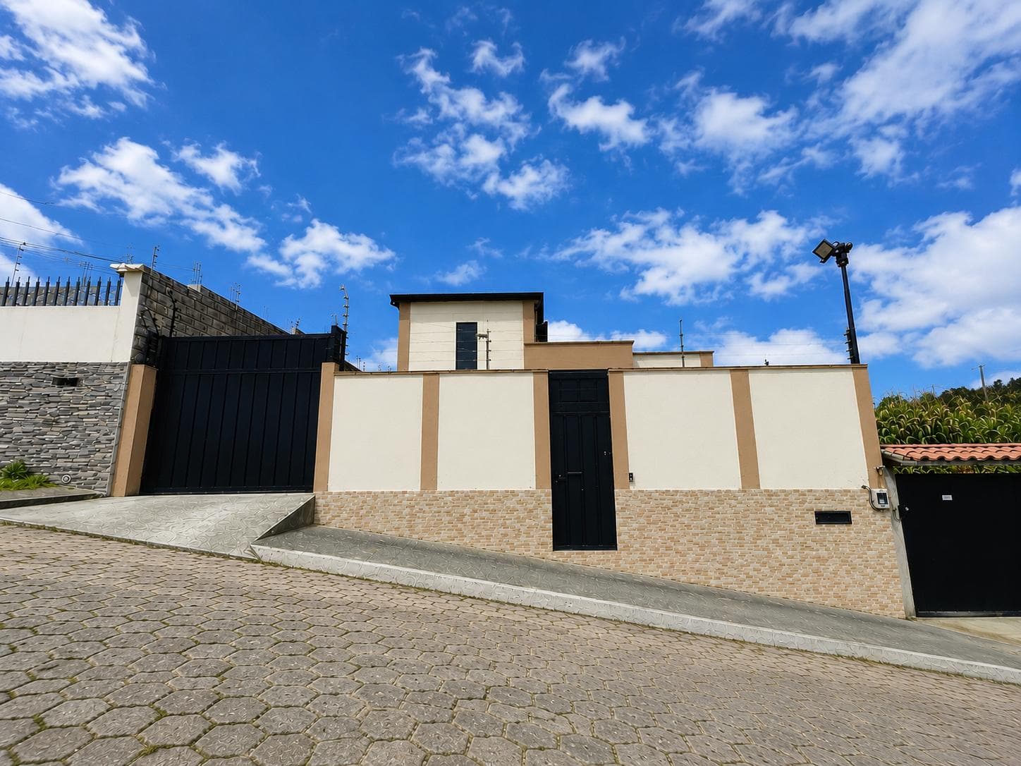 Casa - Sangolqui - 1