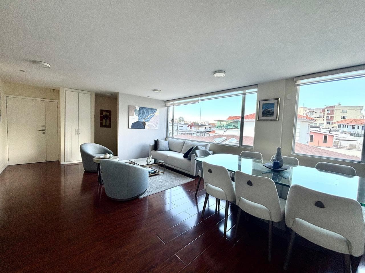 VENTA HERMOSO Y AMPLIO DEPARTAMENTO 3 DORMITORIOS - ESTUDIO - URB EL CONDADO - MCL - 1