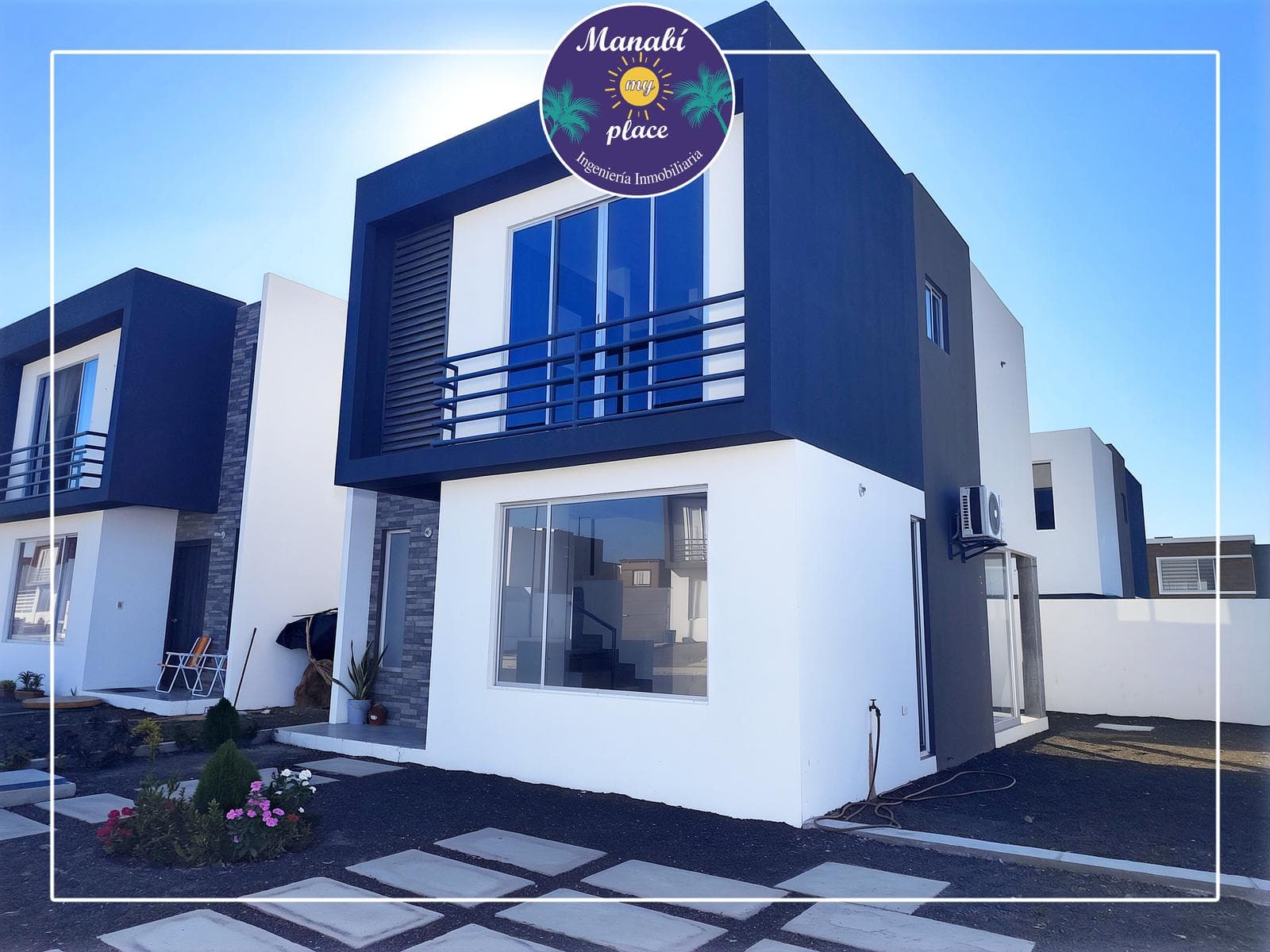 Rento casa en Manta, dentro de urbanización privada - 1