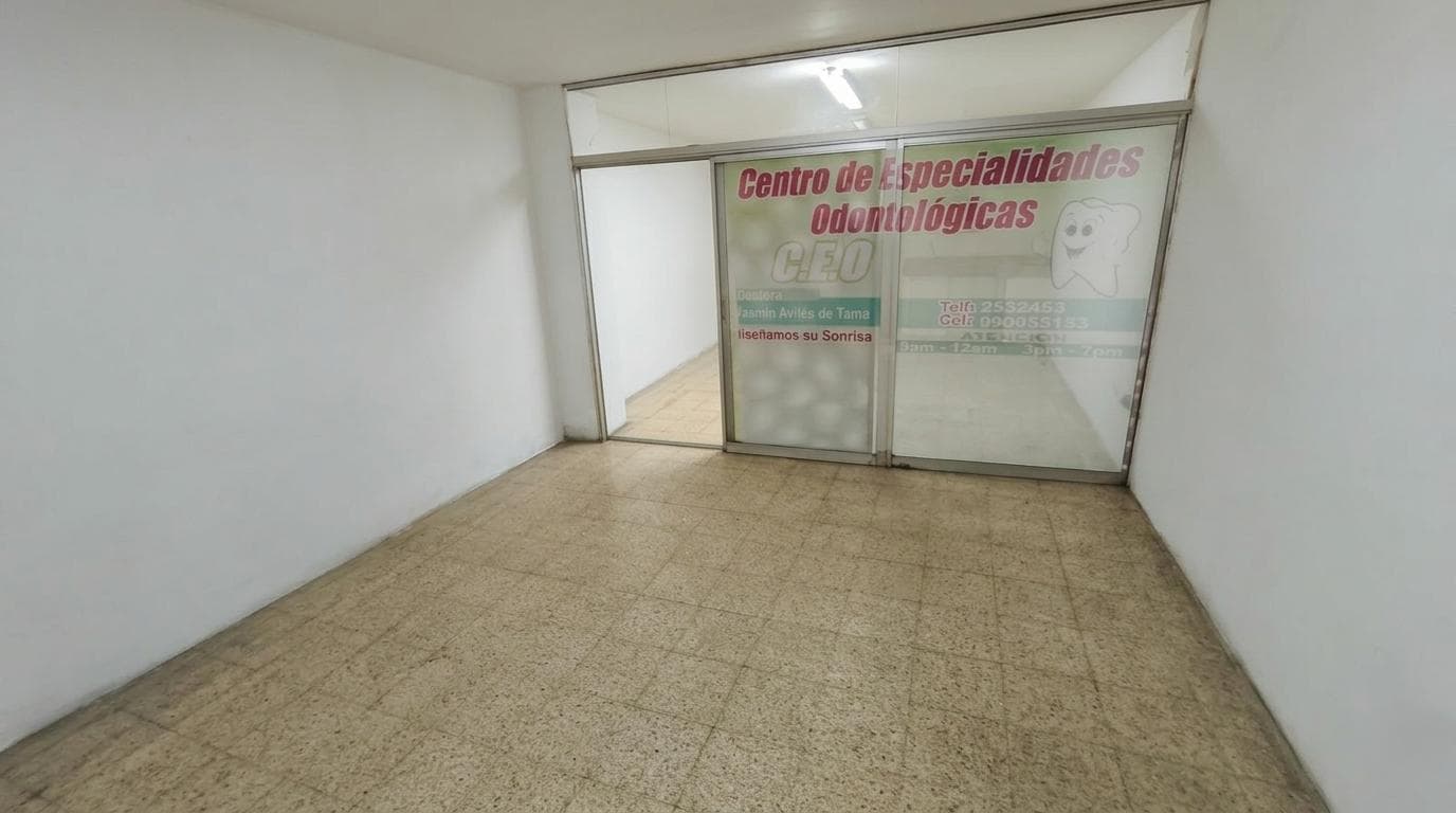 Venta oficina Edif. Darwin en Rumichaca, Centro de Guayaquil - 1