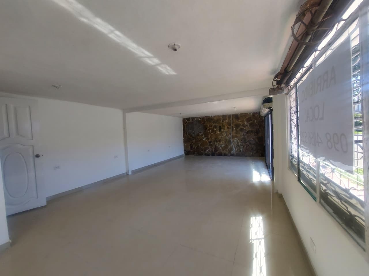 Se Renta Local en la Concepción - 1