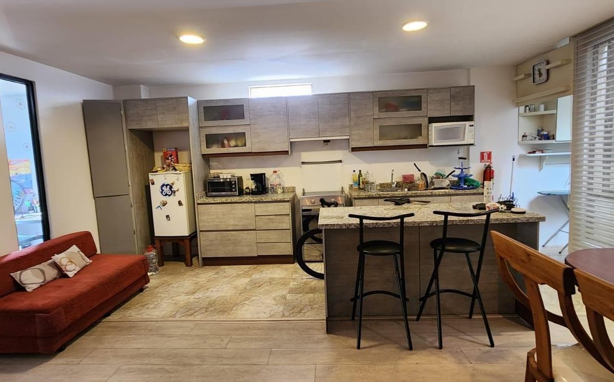 OPORTUNIDAD HERMOSO DEPARTAMENTO 2D, Las Casas - 1