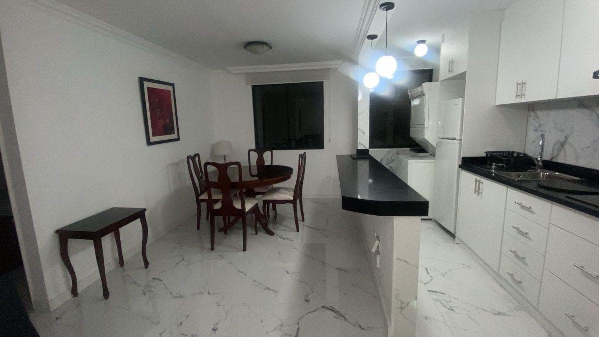 RENTO DEPARTAMENTO AMOBLADO y REMODELADO
SECTOR REPUBLICA DEL SALVADOR - 1