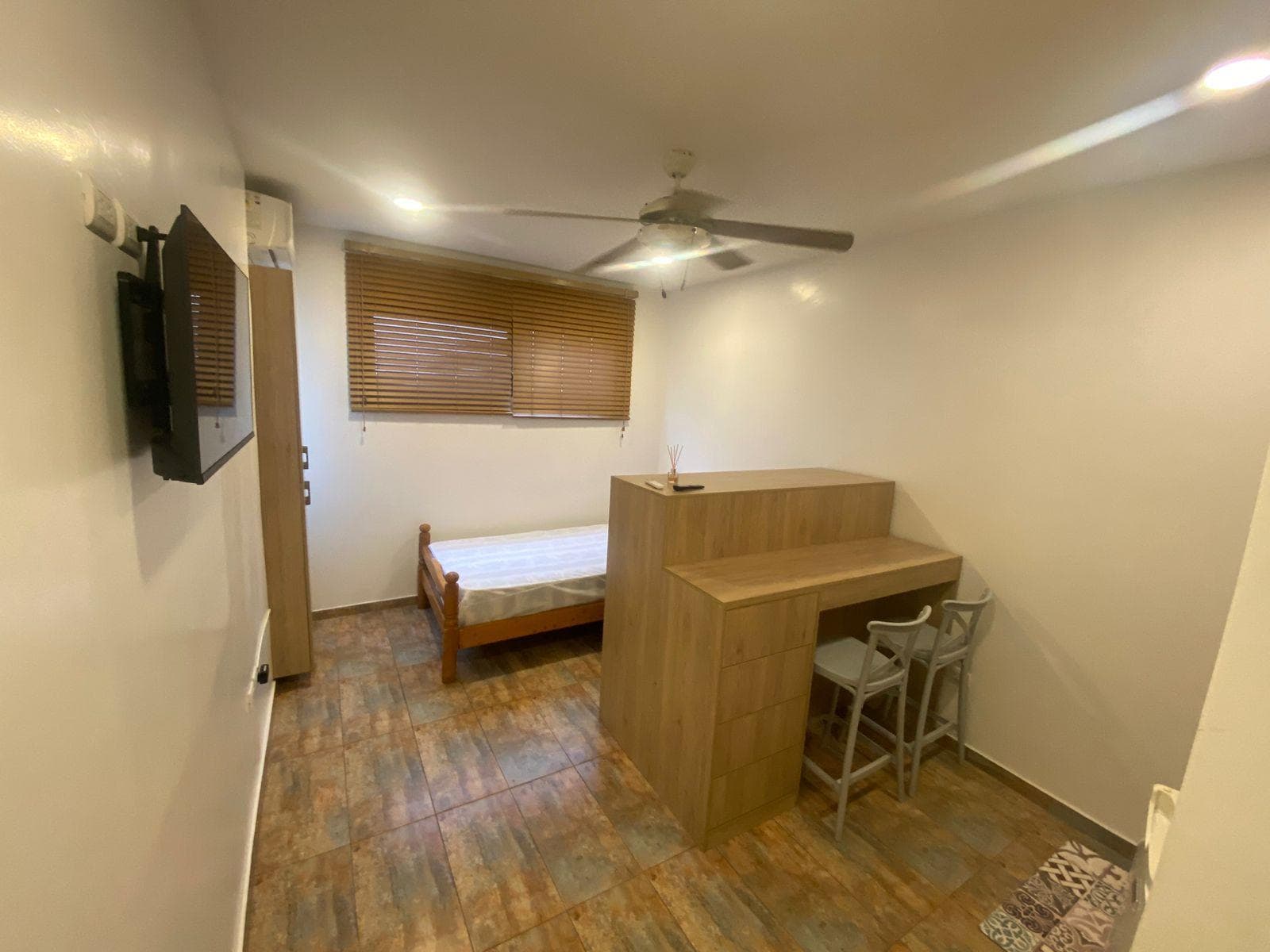 Mini SUITE en Alquiler FULL AMOBLADO con acabados MODERNOS, Urb. L´Hermitage - 1