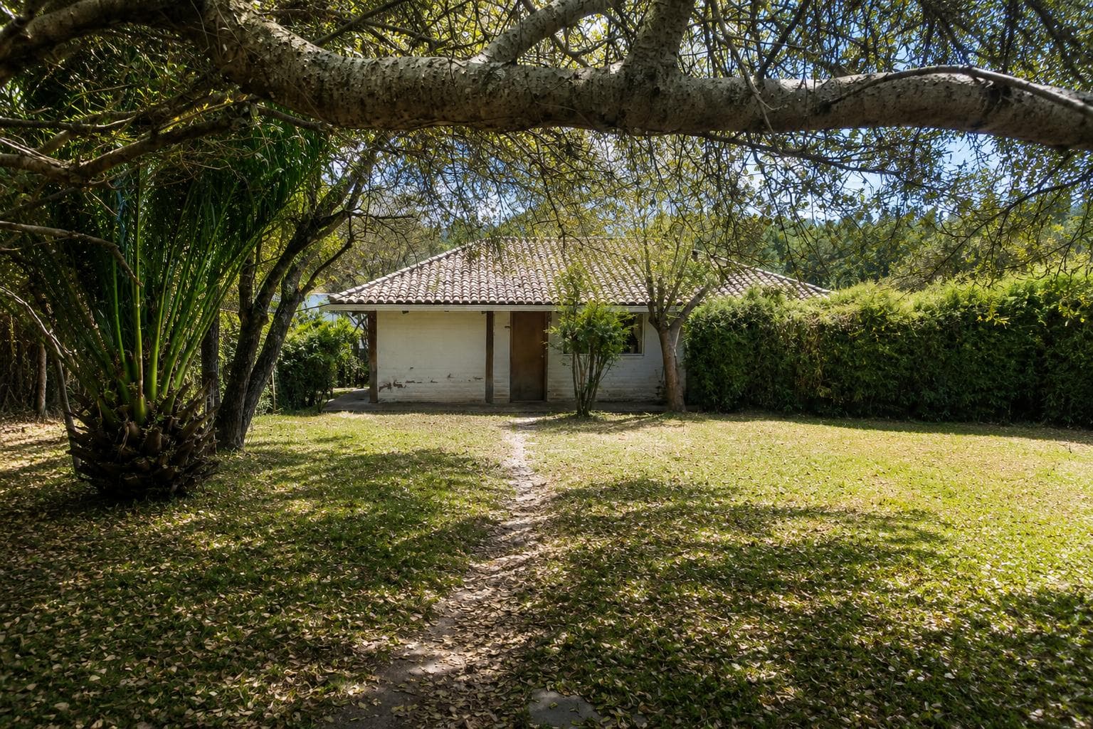 TERRENO PLANO EN VENTA A 400 METROS DEL NUEVO COLEGIO AMERICANO | PUEMBO| 1500 m2 - 1