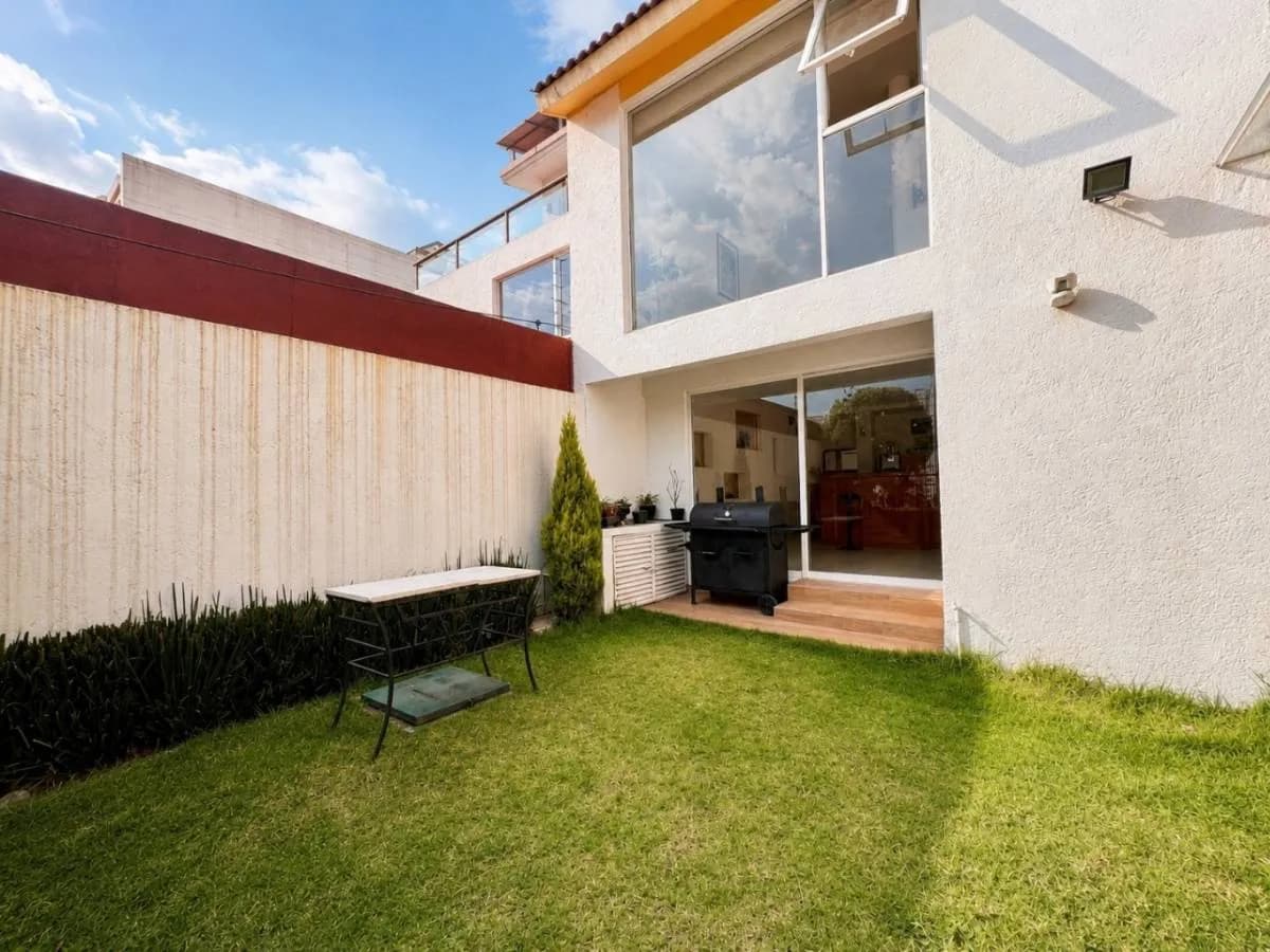 Venta de casa en Hacienda  El Vergel - 1