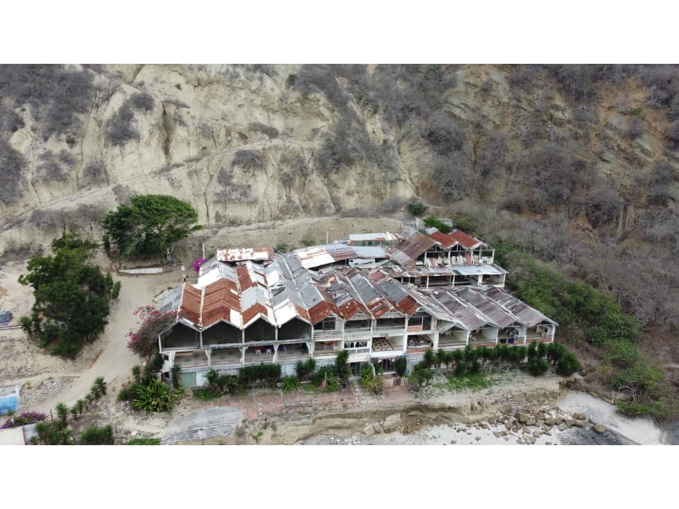 ¡Invierte en el Paraíso Costero! Terreno Único de 1.6 has en Pto Cayo. - 1
