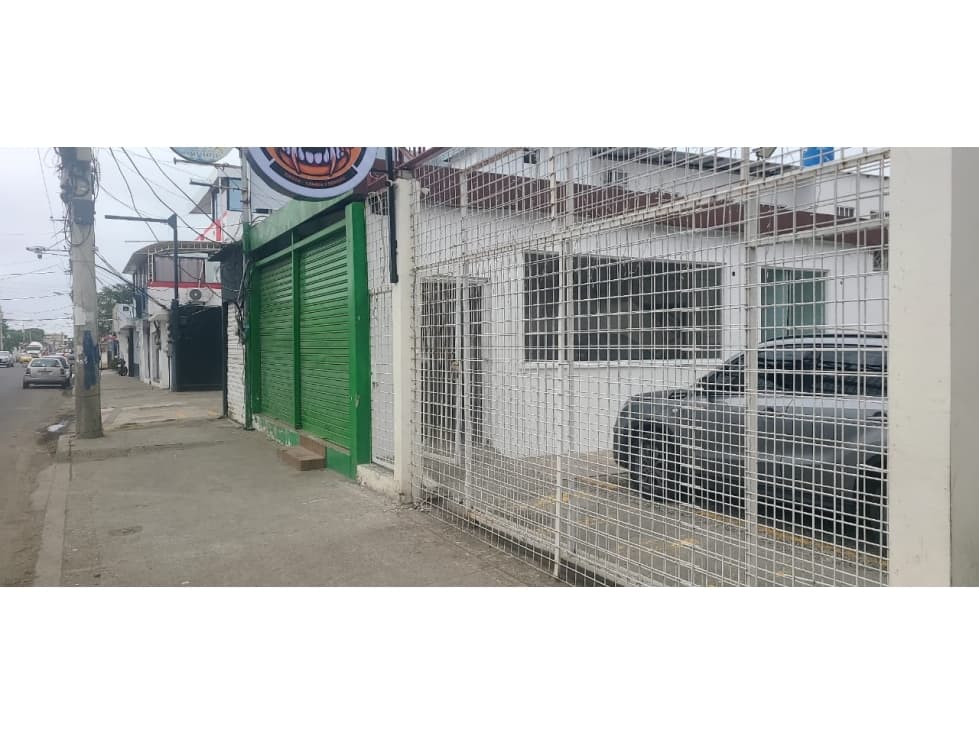 Se alquila local comercial sector Manta 2000 - 1