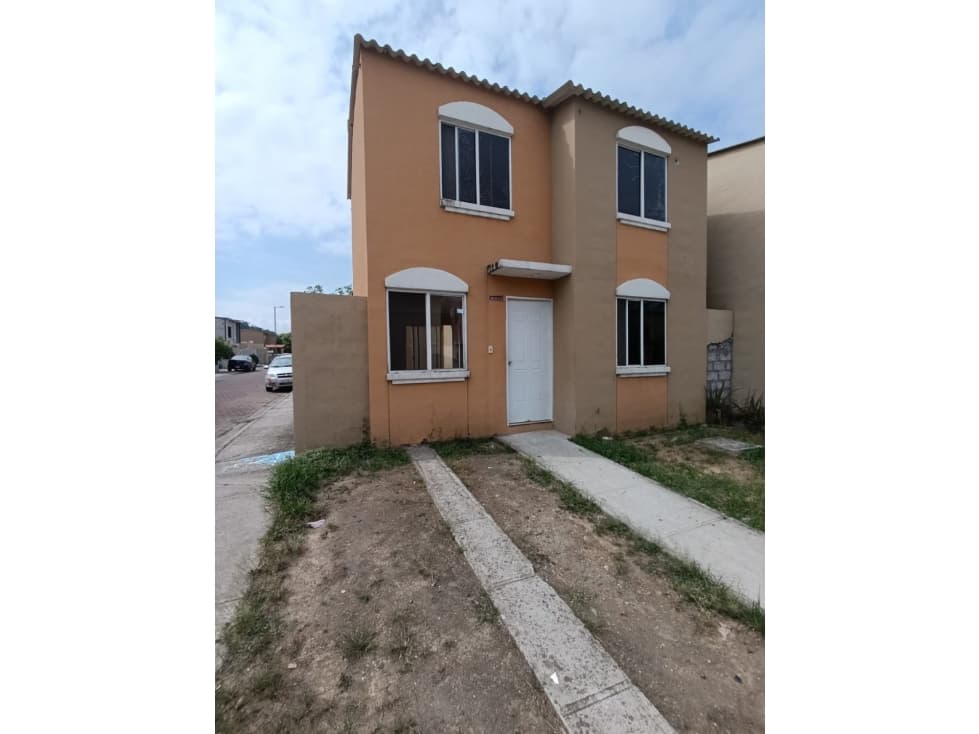 PROPIEDAD SIN AMOBLAR EN VILLAS DEL REY ETAPA REINA ISABEL - 1
