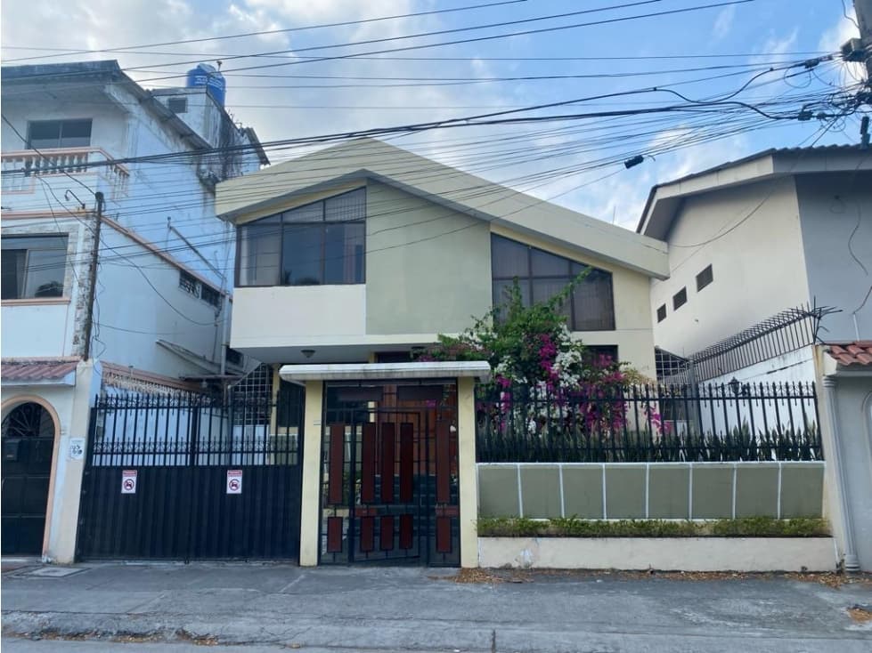 PROPIEDAD EN VENTA EN GARZOTA - 1