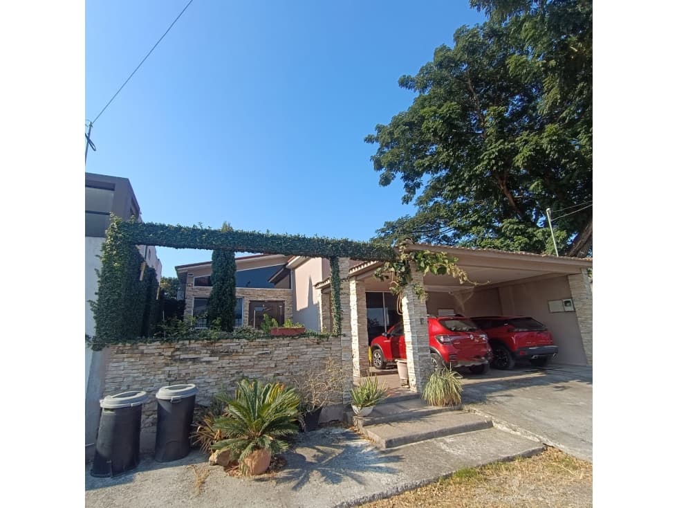 Casa Amoblada en Urbanización Torres del Salado via a la Costa - 1