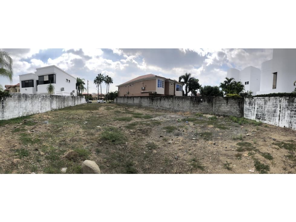 TERRENO DENTRO DE LA URBANIZACION SANTA MARIA CASA GRANDE - 1