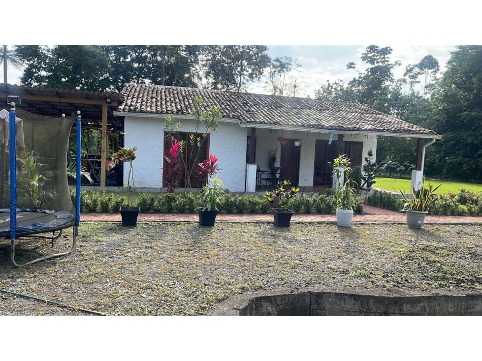 BUCAY FINCA SAN RAFAEL - 1