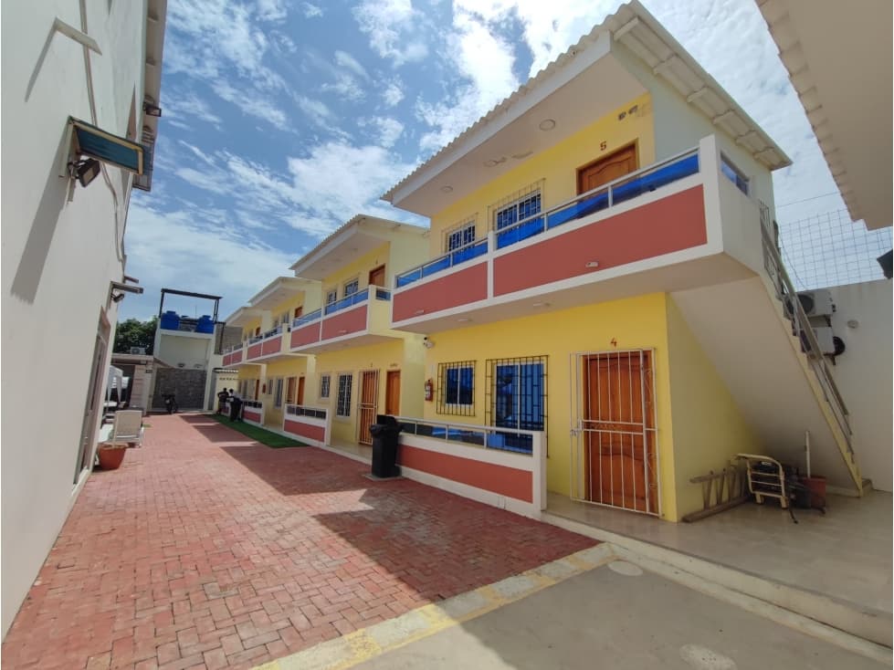 Hostal en Villamil Playas en Venta/ Cdla. Las Brisas III - 1