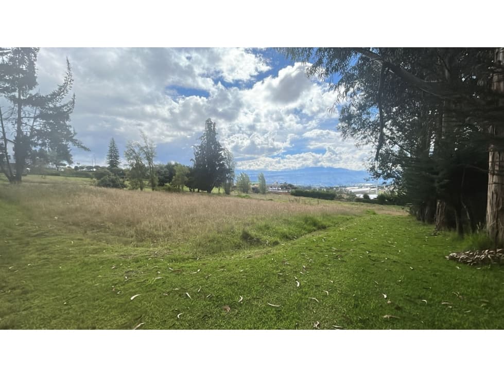 VENTA DE TERRENO 15.000m2 EL QUINCHE Quito Ecuador - 1
