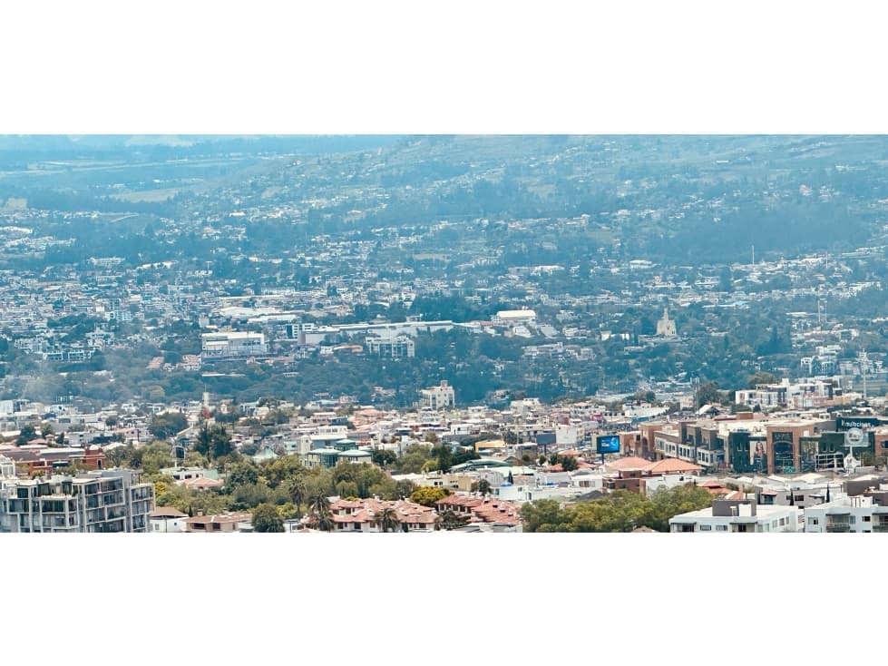 Terreno venta Cumbayá urbanización de lujo - 1