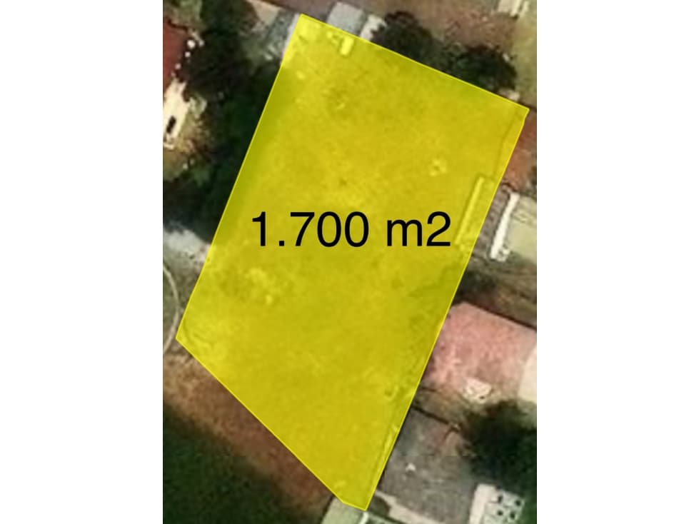 Terreno VENTA 1.700 m2 planos Cumbayá La Primavera - 1