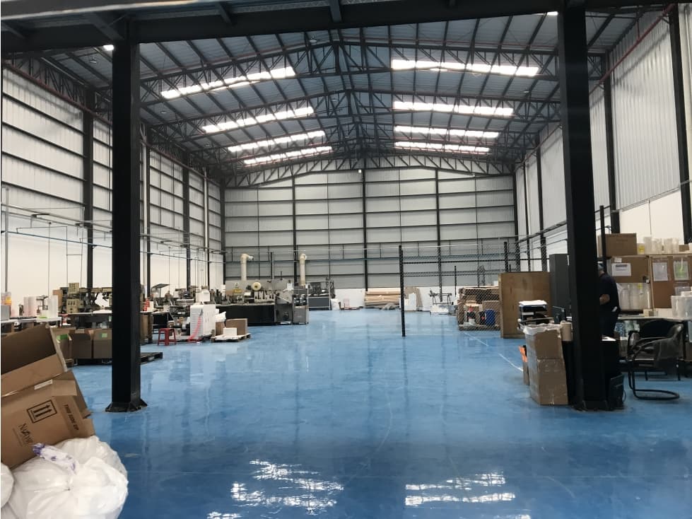 GALPÒN INDUSTRIAL VENTA para INVERSIONISTAS AEROPUERTO QUITO - 1