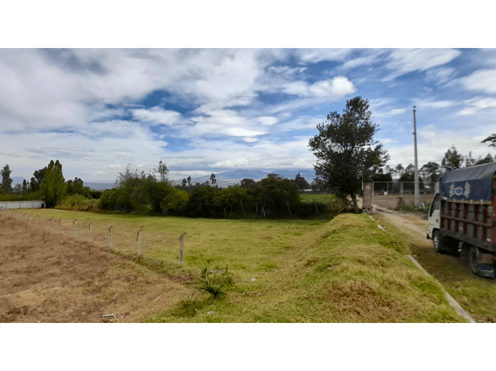 TERRENO EN VENTA - ASCAZUBI CAYAMBE (SZ) - 1