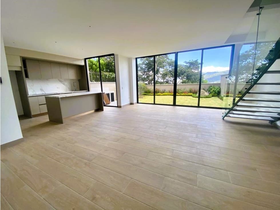 DEPARTAMENTO DUPLEX 3D CON JARDIN EN VENTA EN MIRAVALLE 4 (CB) - 1