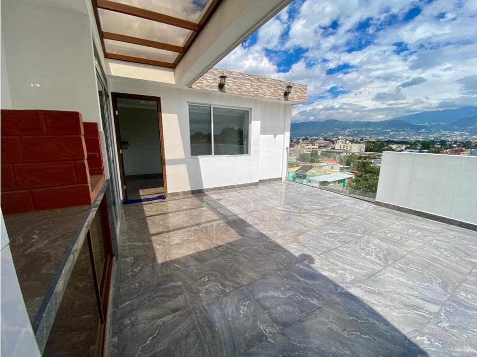 CASA POR ESTRENAR EN RENTA EN TUMBACO (CB) - 1