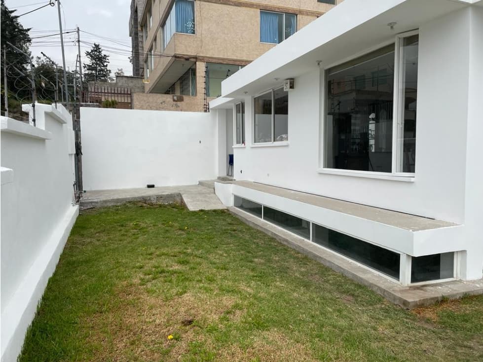 VENTA CASA ESQUINERA SECTOR MASTODONTES CARCELEN VEB - 1