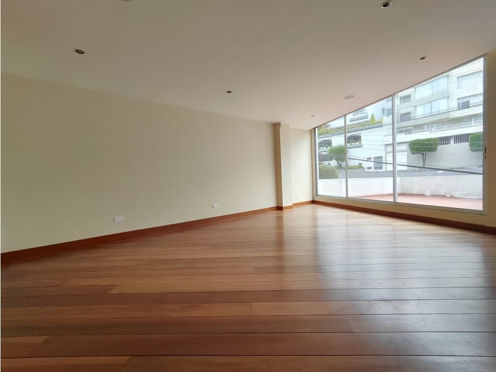DEPARTAMENTO DE 3 HABITACIONES+ TERRAZA URB. JARDINES DEL BATAN AN - 1