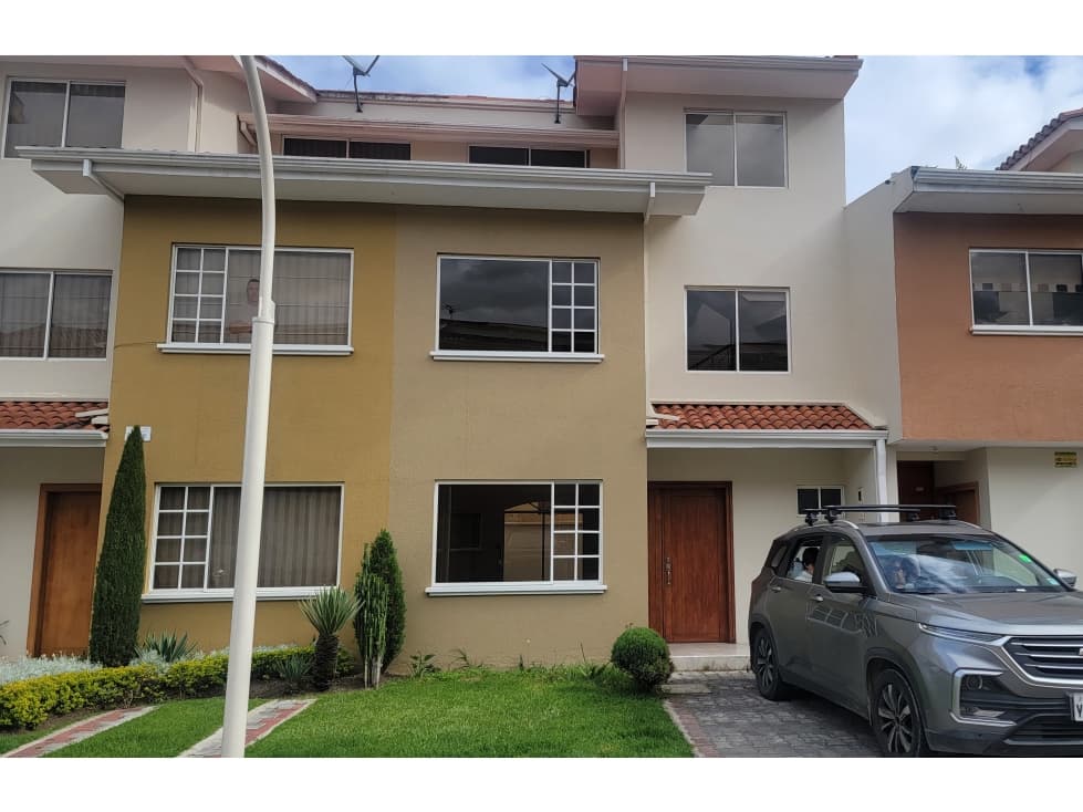 Casa en venta urbanizacion los cerezos - 1