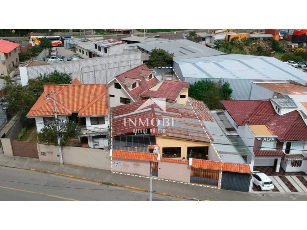 #335 Casa Con Fines Comerciales, Sector UDA - 1