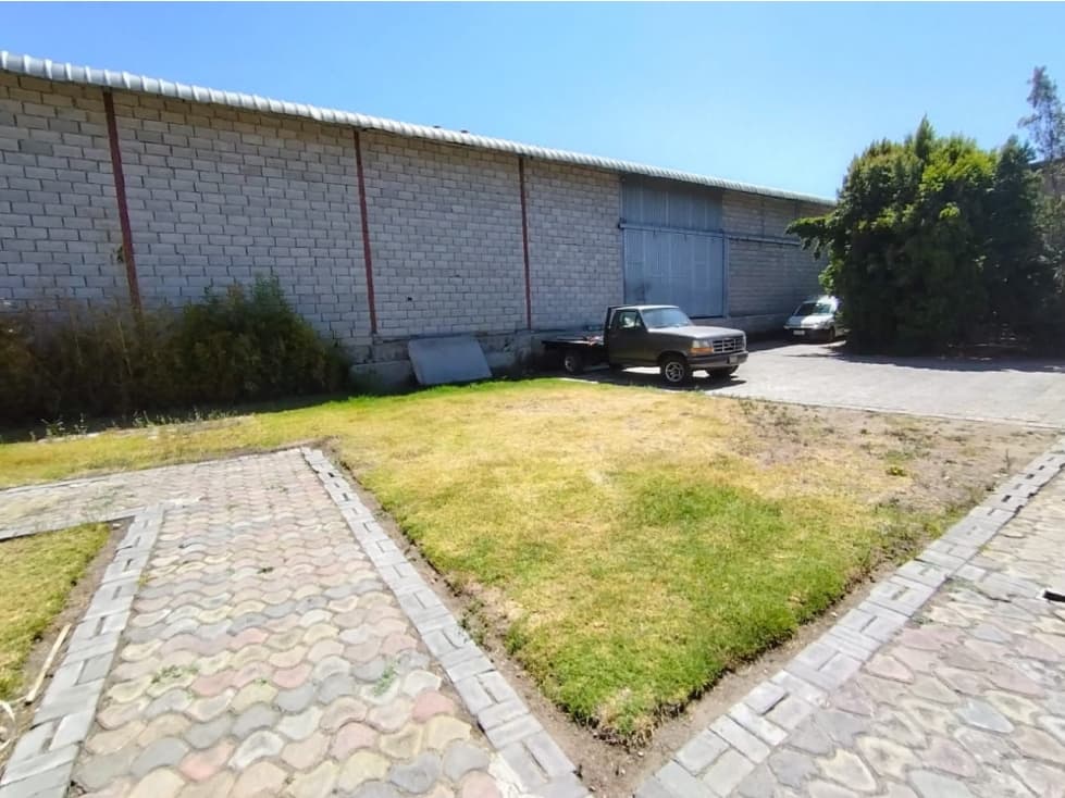 Calderón, Galpón Renta, 750m2, 2 Ambientes - 1