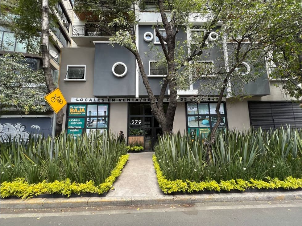 RENTA de LOCAL en Col. Hipódromo, Cuauhtémoc - 1