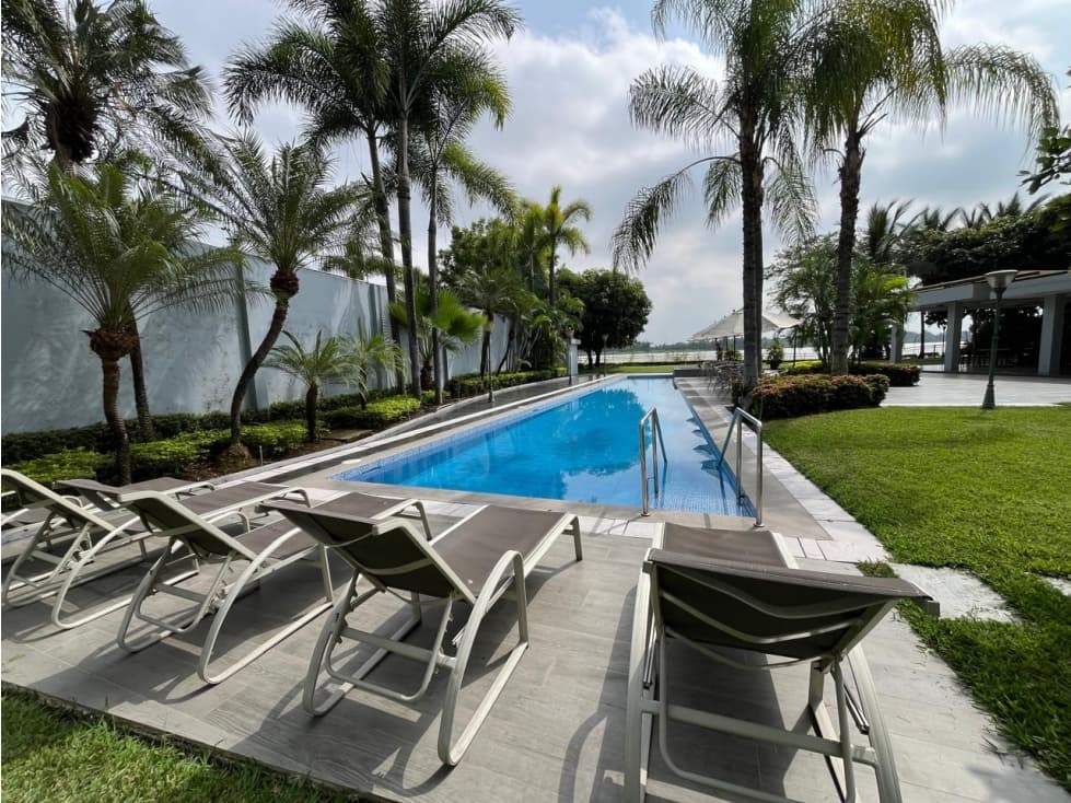 Vendo apartamento planta baja en Guayaquil Tenis Samborondon - 1