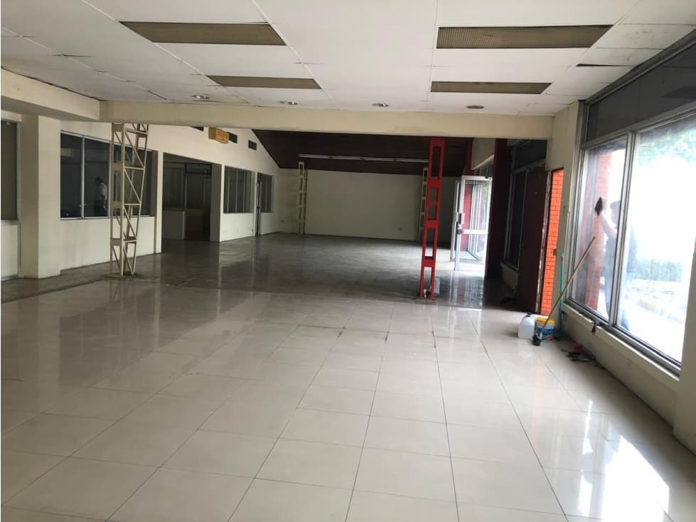 en alquiler local comercial en zona norte de Guayaquil - 1